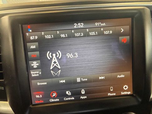 Used 2018 RAM 1500 Big Horn AWD/4WD image 25