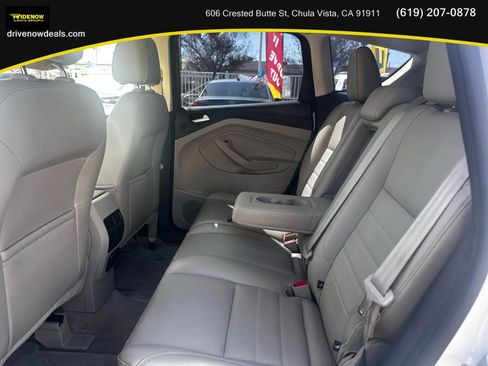 Used 2013 Ford C-MAX Energi SEL FWD image 19