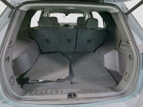Used 2024 Chevrolet Equinox LT image 30