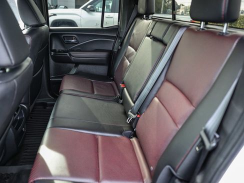 Used 2023 Honda Ridgeline Black Edition image 10