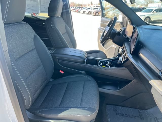 Certified 2025 Chevrolet Traverse LT AWD/4WD image 14