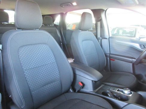 Used 2024 Ford Escape Active image 30