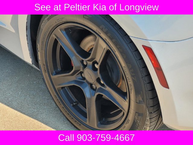 Used 2017 Chevrolet Camaro LT RWD image 7