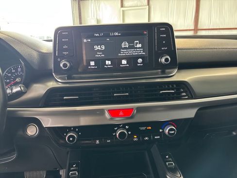 Used 2021 Kia Telluride S image 10