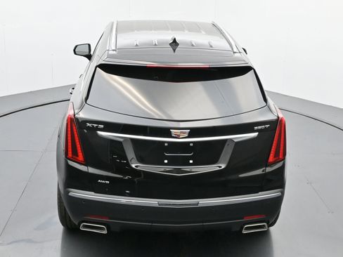 New 2025 Cadillac XT5 Luxury image 26