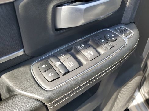 Used 2024 RAM 2500 Big Horn image 9