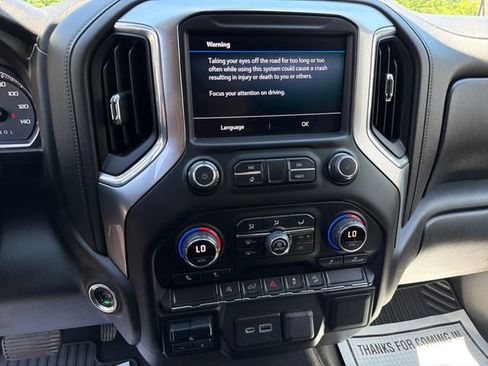 Used 2020 Chevrolet Silverado 1500 LT w/ All-Star Edition AWD/4WD image 19