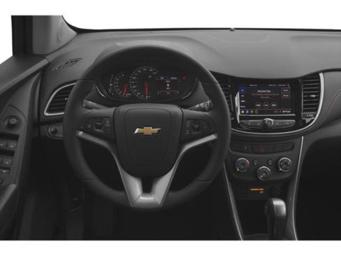 Used 2020 Chevrolet Trax LT w/ LPO, Protection Package AWD/4WD image 10