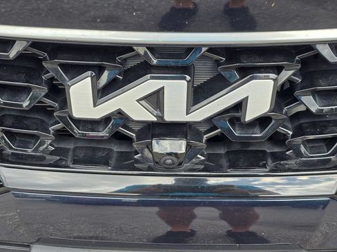 Used 2024 Kia Sorento SX Prestige AWD/4WD image 3