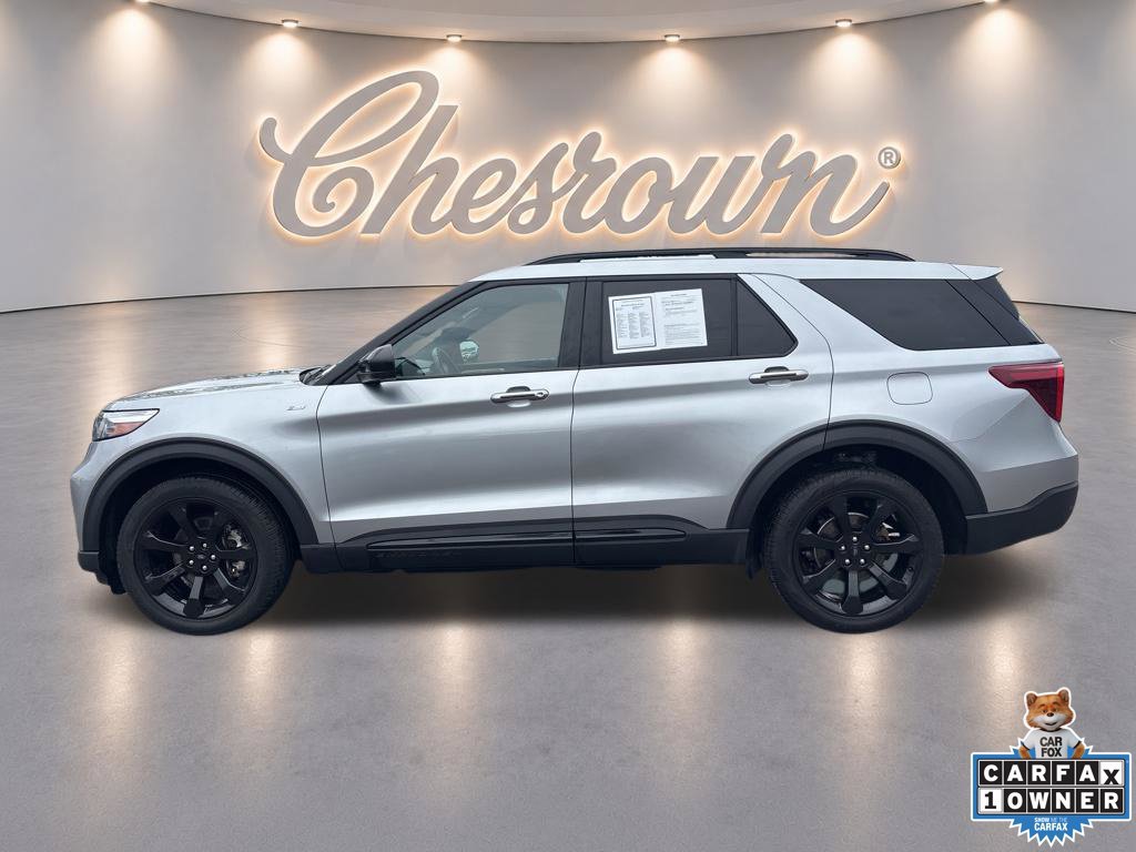Used 2023 Ford Explorer ST-Line AWD/4WD image 2