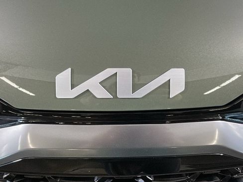 Used 2024 Kia Sportage X-Pro AWD/4WD image 9