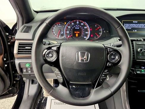 Used 2016 Honda Accord Sport image 13
