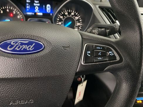 Used 2017 Ford Escape S image 22