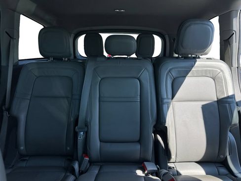 Used 2020 Lincoln Aviator Reserve w/ Class IV Trailer Tow Package AWD/4WD image 14