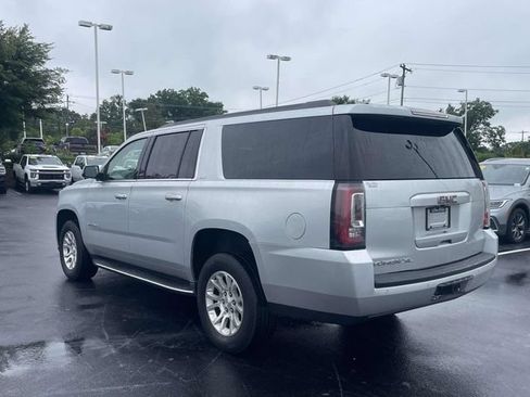 Used 2019 GMC Yukon XL SLT w/ Open Road Package AWD/4WD image 5