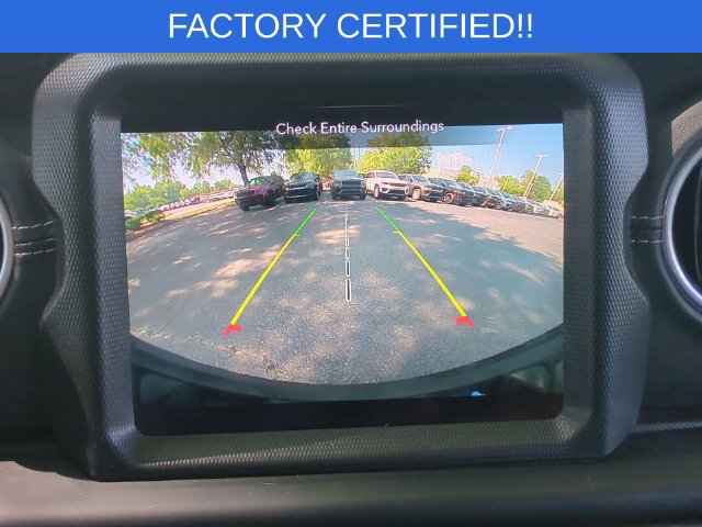 Certified 2022 Jeep Wrangler Unlimited Sahara w/ Cold Weather Group AWD/4WD image 23