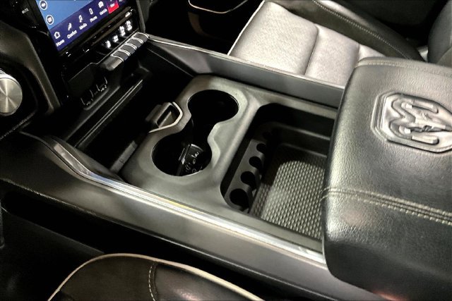 Used 2023 RAM 1500 Laramie AWD/4WD image 19