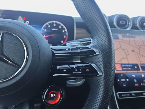 Used 2024 Mercedes-Benz GLC 43 AMG 4MATIC image 18
