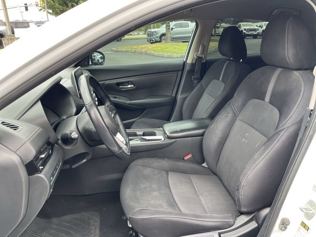 Used 2021 Nissan Sentra SV FWD image 18
