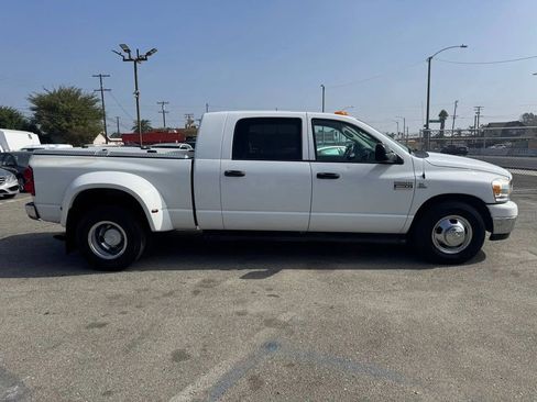 Used 2008 Dodge Ram 3500 Truck SXT image 8