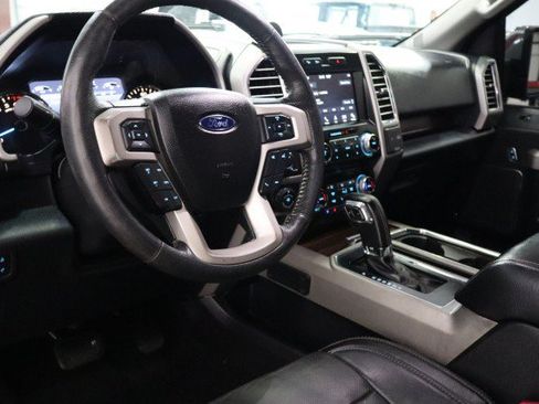 Used 2016 Ford F150 Lariat w/ Equipment Group 502A Luxury AWD/4WD image 31