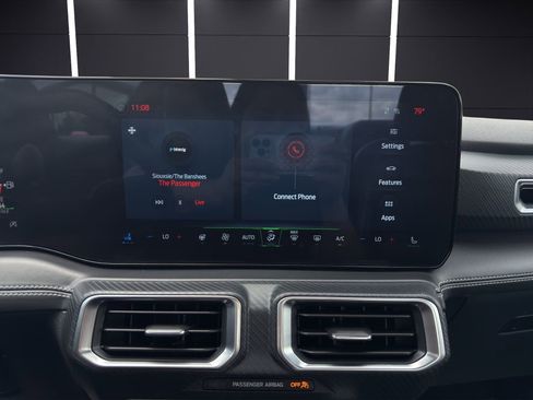 Used 2024 Ford Mustang Premium image 18