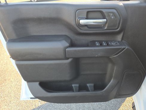 Used 2023 GMC Sierra 3500 Pro w/ Convenience Package image 29