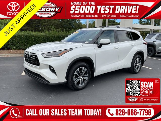 Used 2026 Toyota Highlander XLE AWD/4WD image 1