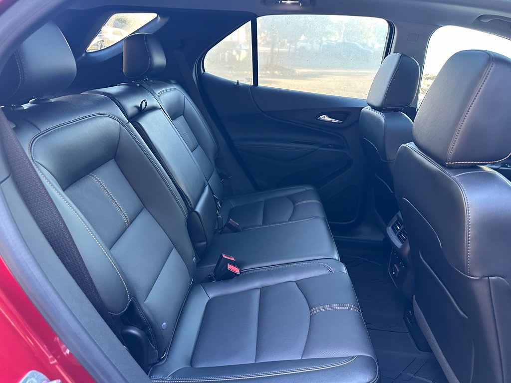 Used 2024 Chevrolet Equinox Premier FWD image 30