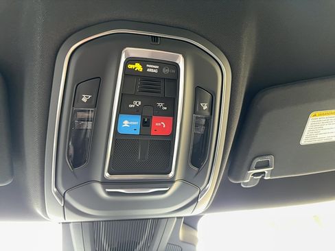 New 2026 Dodge Charger R/T w/ Driver Convenience Group AWD/4WD image 29