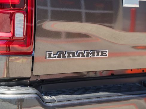New 2026 RAM 2500 Laramie AWD/4WD image 9