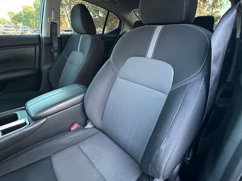 Used 2021 Nissan Sentra SV FWD image 23
