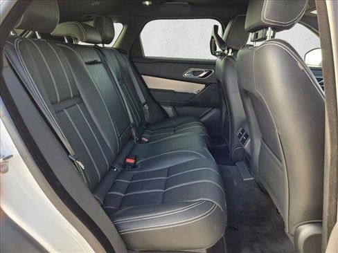 Certified 2022 Land Rover Range Rover Velar R-Dynamic S image 21