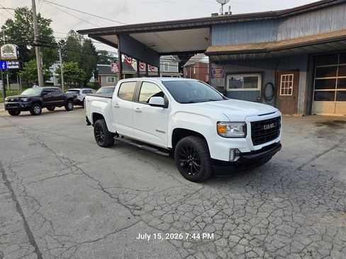Used 2022 GMC Canyon Elevation w/ Trailering Package AWD/4WD image 1