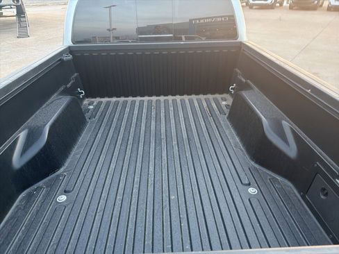 Used 2023 Toyota Tacoma SR5 image 11