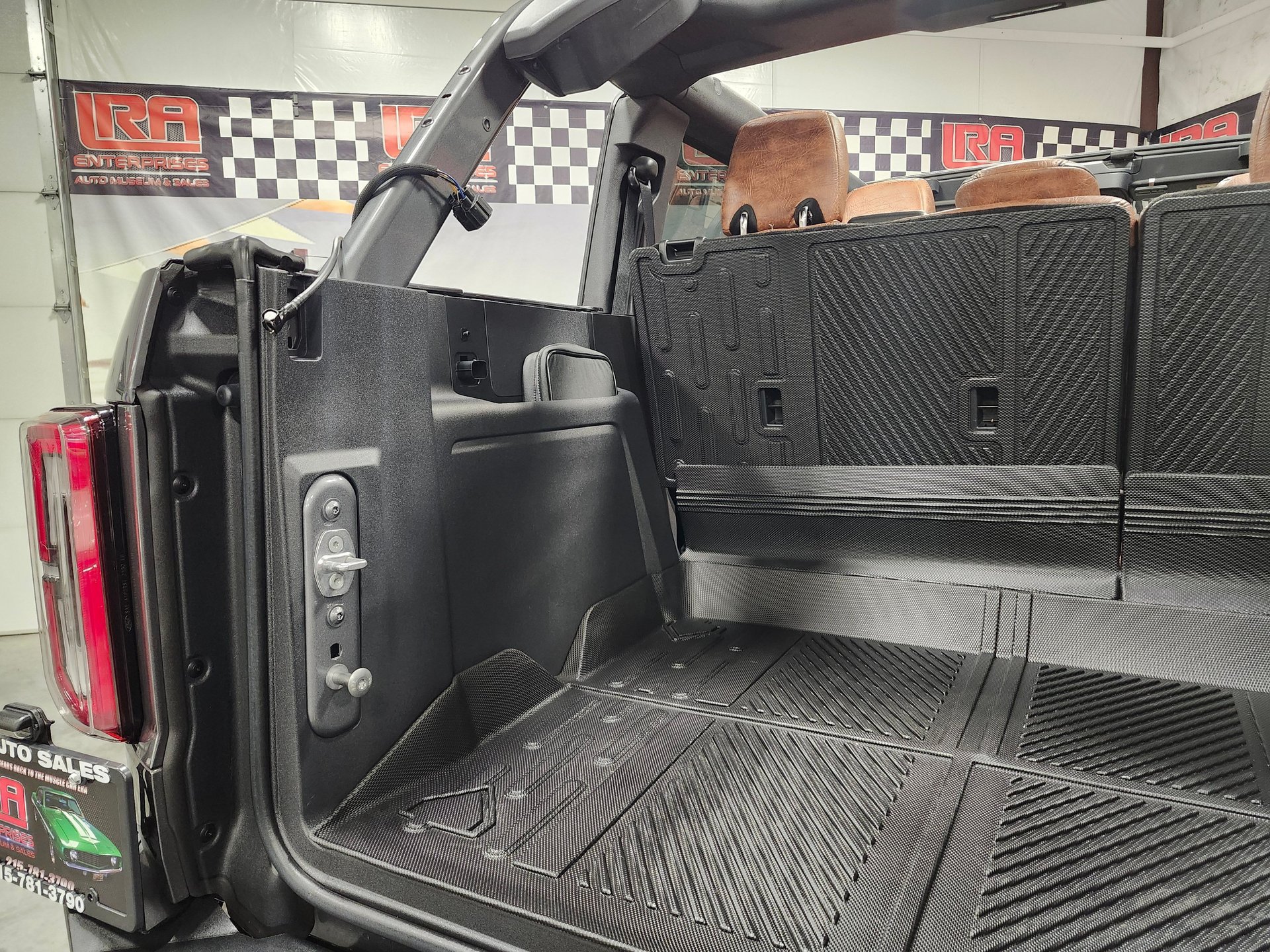Used 2022 Ford Bronco Wildtrak AWD/4WD image 32