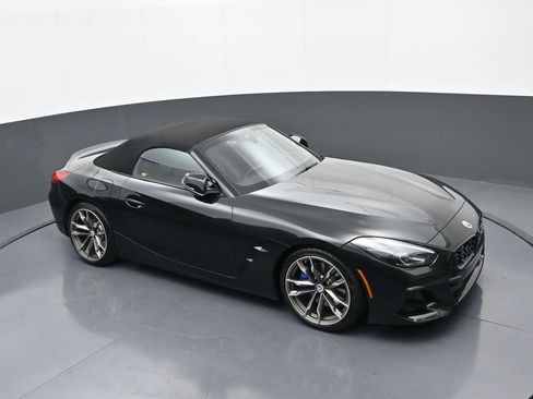 Used 2023 BMW Z4 M40i w/ Premium Package image 27