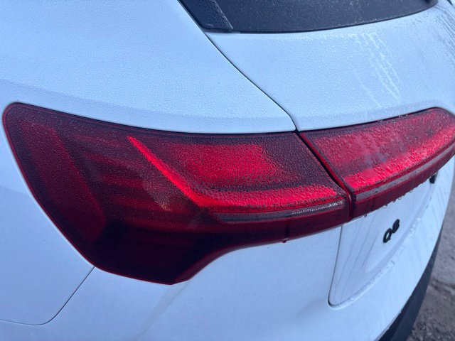 Used 2024 Audi Q8 e-tron Premium Plus AWD/4WD image 8