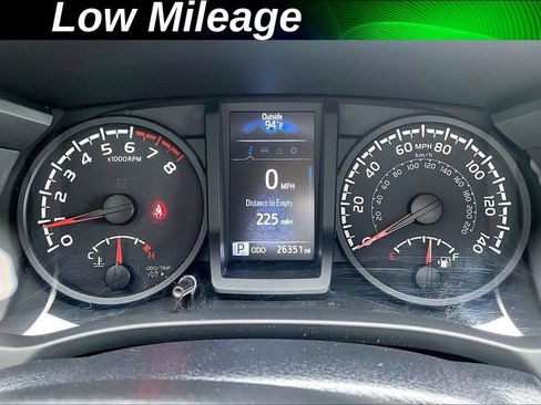 Certified 2023 Toyota Tacoma SR AWD/4WD image 2