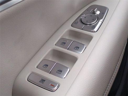 New 2025 Genesis G70 2.5T image 22