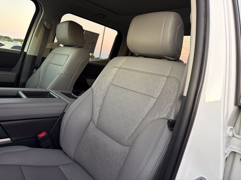 Used 2022 Toyota Tundra Limited w/ TRD Off-Road Package AWD/4WD image 20