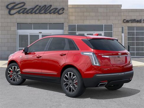 New 2026 Cadillac XT5 Sportv w/ LPO, Floor Liner Package image 3