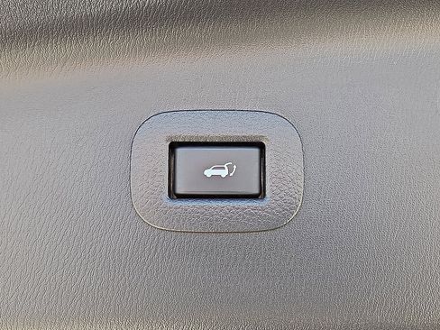 Used 2022 INFINITI QX80 Premium Select w/ Cargo Package RWD image 14