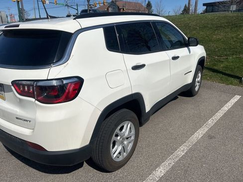 Used 2021 Jeep Compass Sport w/ Cold Weather Group image 4