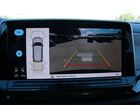 Certified 2026 Volkswagen Atlas SE FWD image 16
