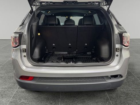 Used 2023 Jeep Compass Altitude w/ Convenience Group image 13