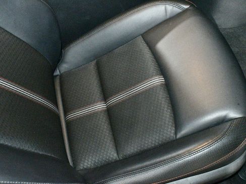 Used 2023 Nissan Altima 2.5 SR FWD image 12