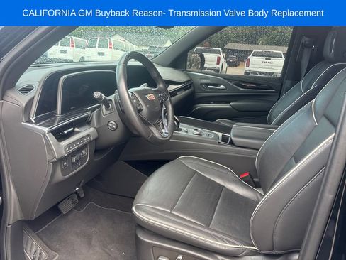 Used 2023 Cadillac Escalade ESV Sport w/ Touring Package AWD/4WD image 11