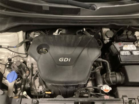 Used 2015 Kia Soul FWD image 9