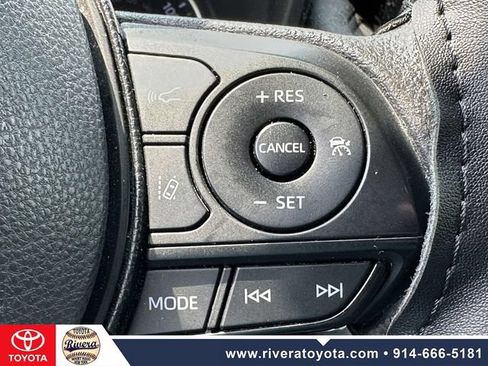 Used 2019 Toyota RAV4 LE w/ Carpet Mat Package AWD/4WD image 27